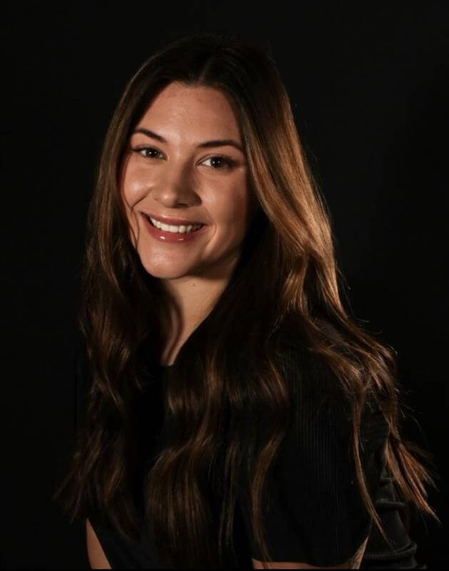 Bella Smith is the Office Assistant at Senior Market Advisors